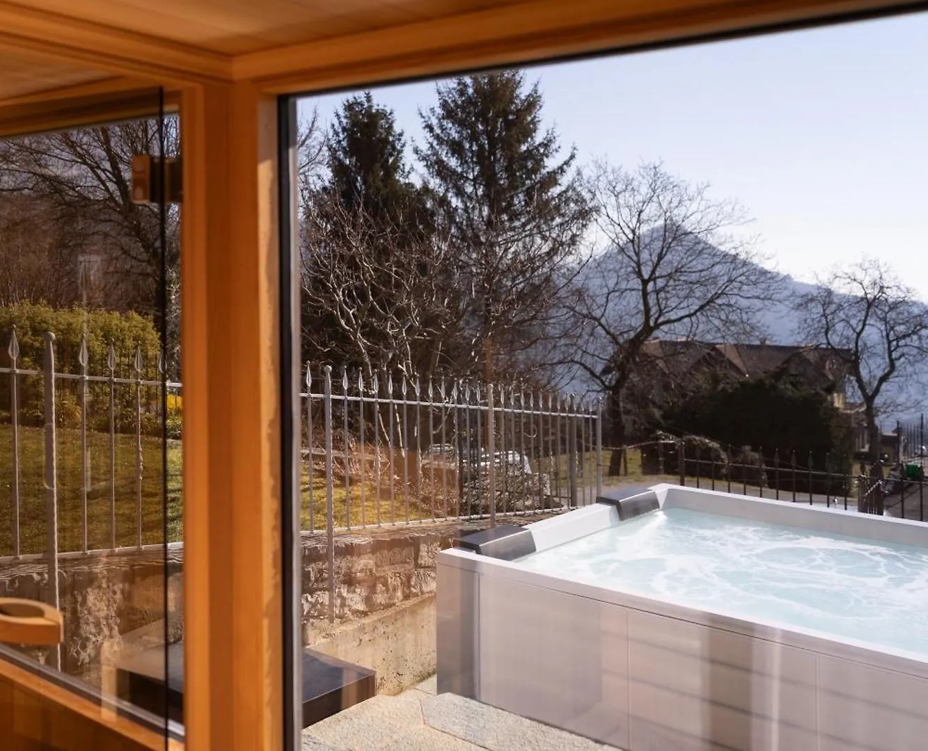 Ca' Baetti L'Antico Borgo Bed & Breakfast Roncola