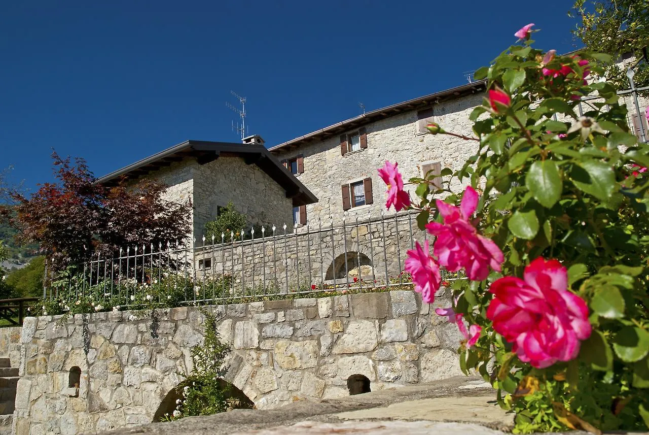 Ca' Baetti L'Antico Borgo Bed & Breakfast Roncola