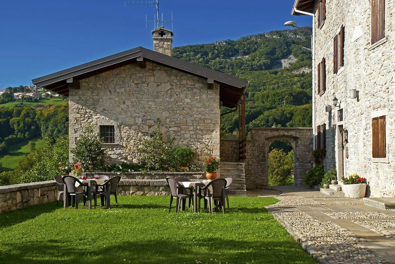 Ca' Baetti L'Antico Borgo Bed & Breakfast Roncola Italy